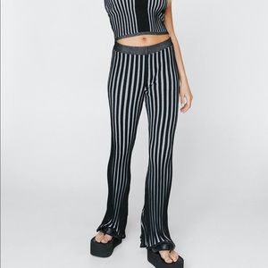 Knit Plated Ribbed Flare Leggings